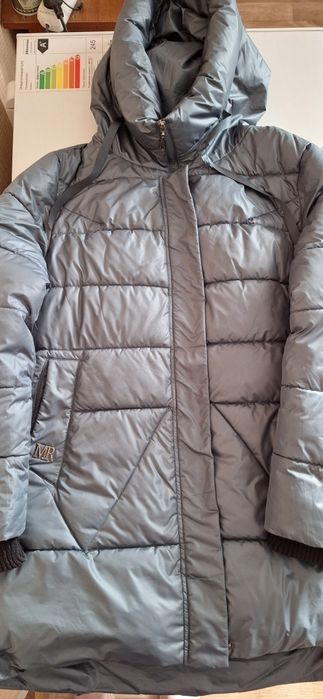 Зимняя женская куртка