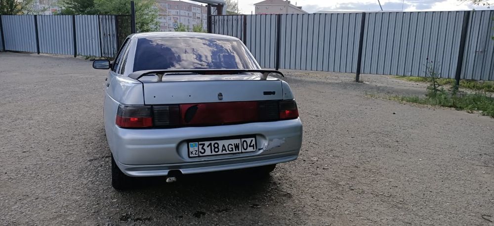 Продам ваз 2110 год2002