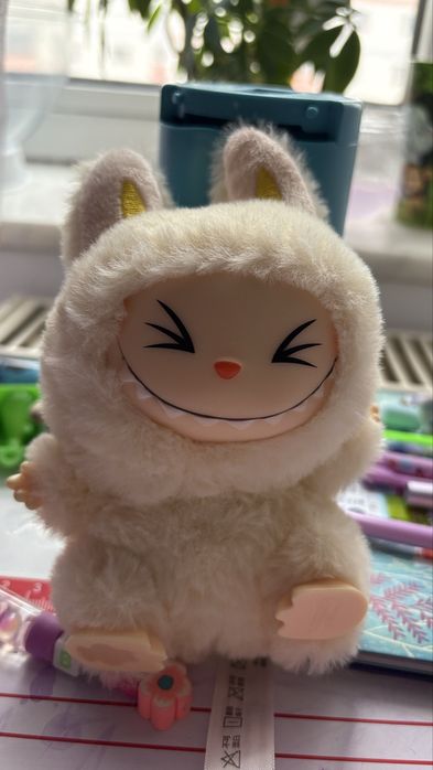 Vand figurine LaBubu -16 bucati disponibile- colectie personala ca noi