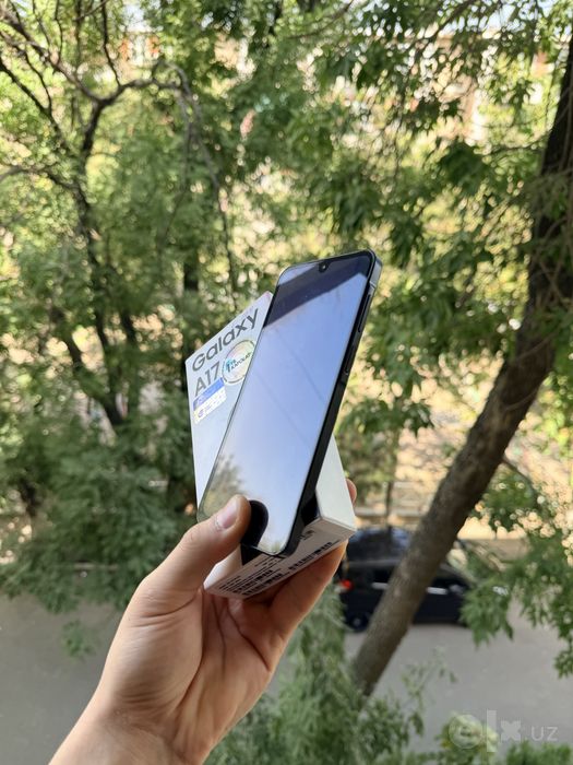 Samsung A17 srochna ideal