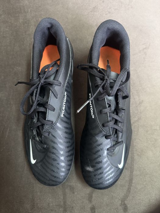 Бутонки Nike Phantom