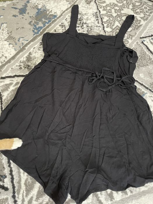 Одежды, платья даром