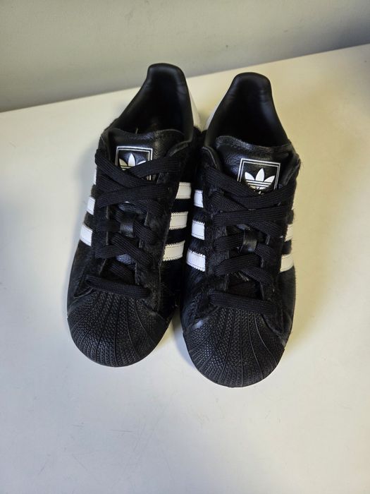 Оригинални маратонки Adidas