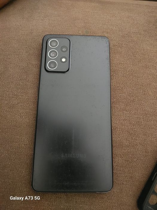 Самсунг а 72.  72.