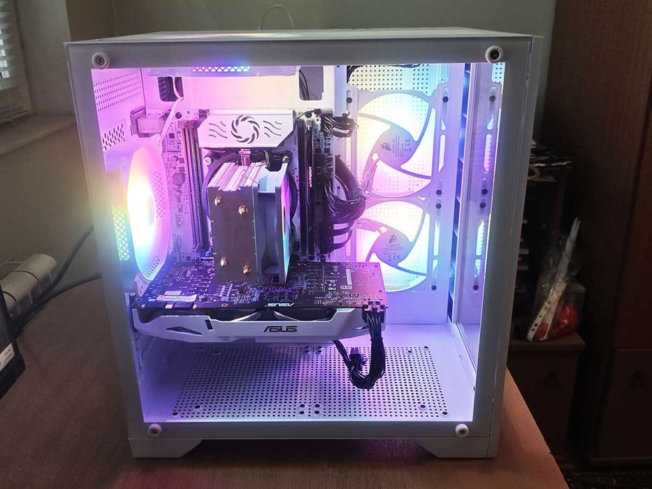 Геймърски компютър, 1070, Xeon 2680V4, 500gb nvme, 750gb hdd, 16gb Ram