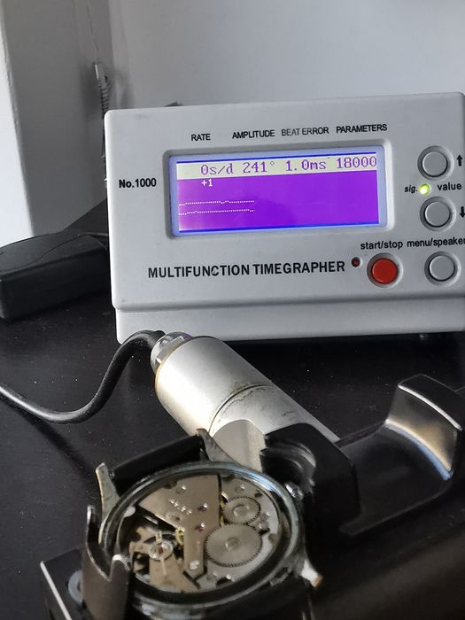 Ceas Monitor -Int. Manuala -33 mm -Funcționează excelent !