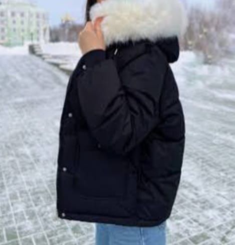 Куртка 46 рр  зимняя молодёжная