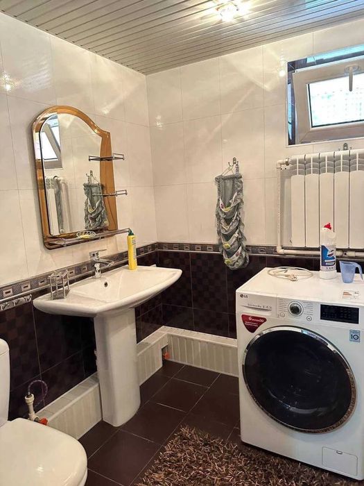 Сдается дом рядом с Азербайджанским центром ( н281 )