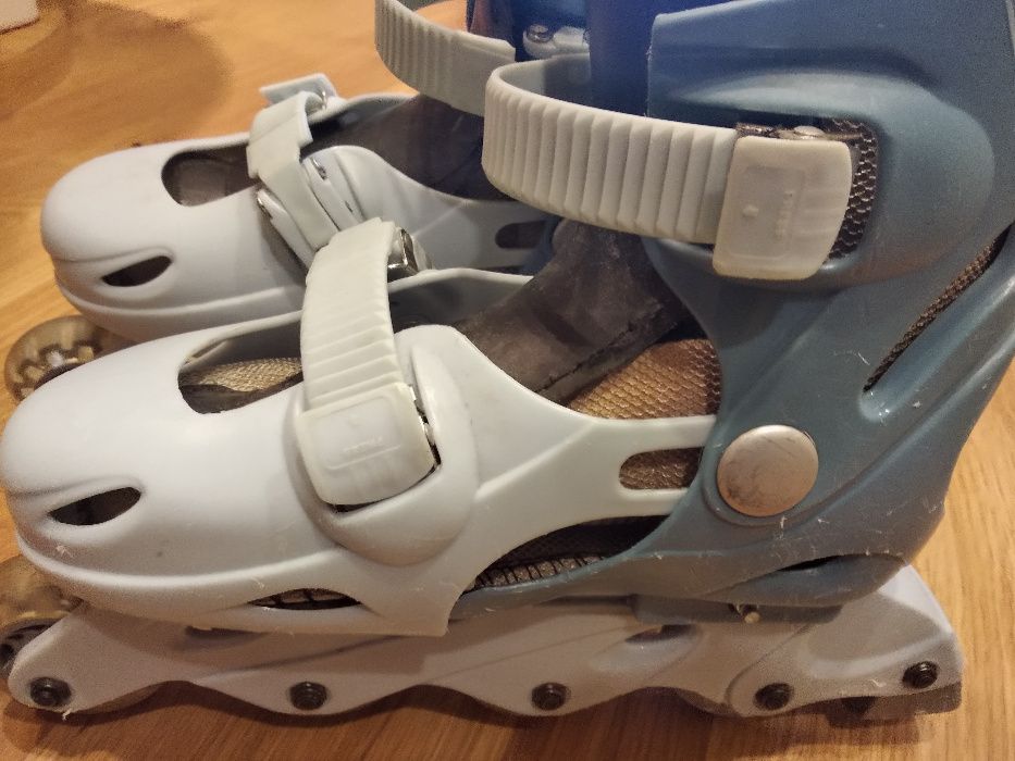 Продавам юношески ролери