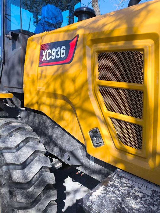Фронтальный погрузчик XCMG ХС 936 1.8 м³ - 2.1 м³ (В налии)