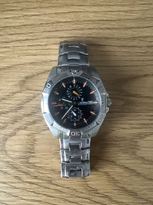 Vand ceasuri Festina