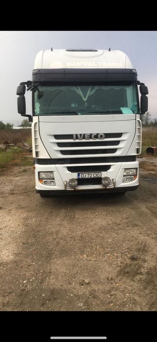 Dezmembrez iveco stralis