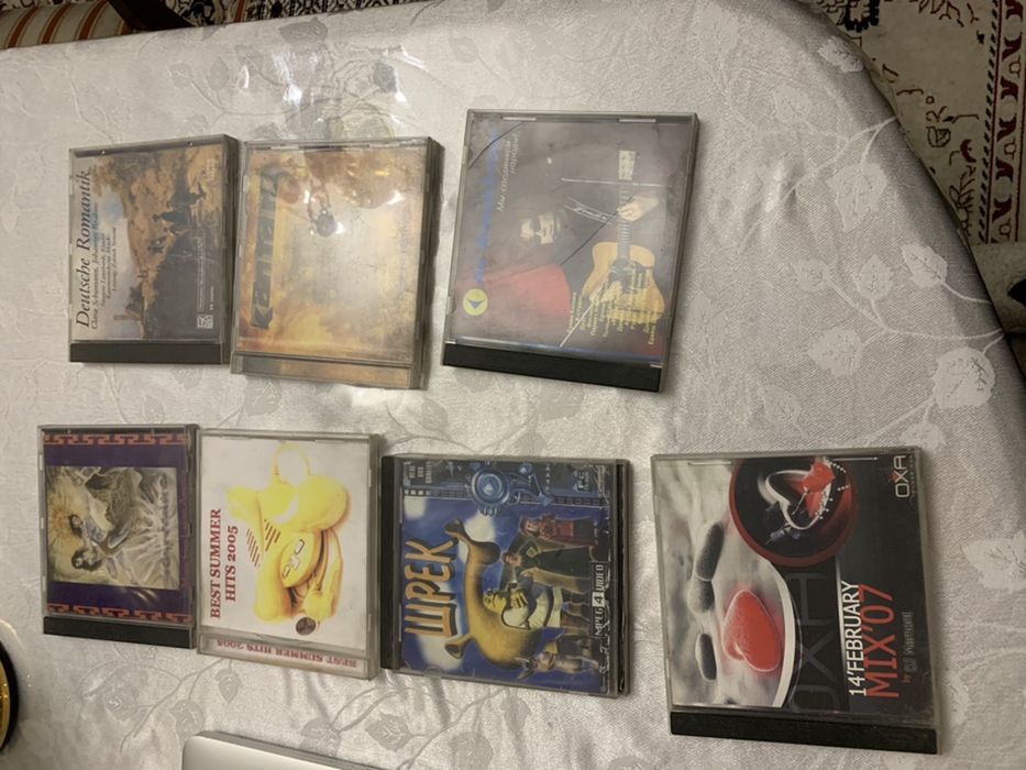 CD диски песни, лицензионные