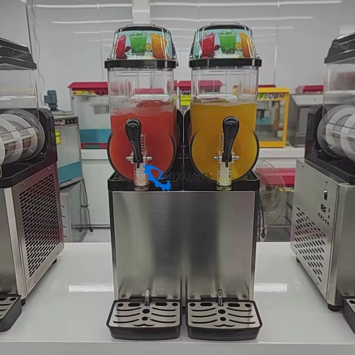 Машина за скрежина професионална2 резервоара по 15 литра – комерсиална