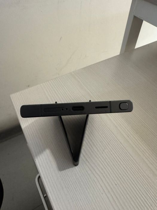 Продам Samsung S24 Ultra 12/256