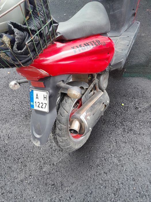 Скутер 50 кубика 2 т