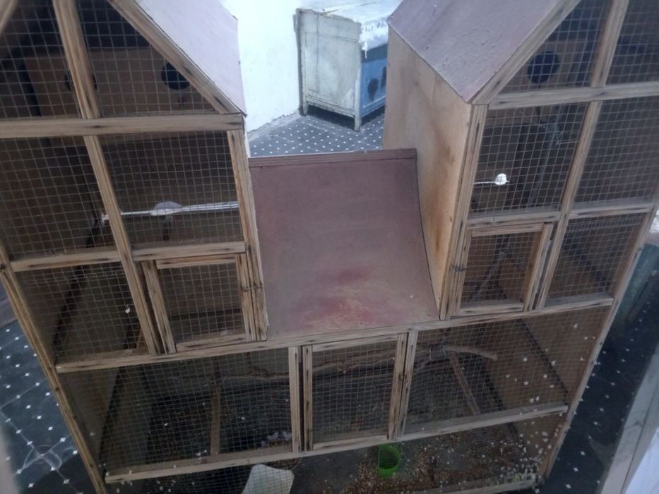 Клетка для папугаев