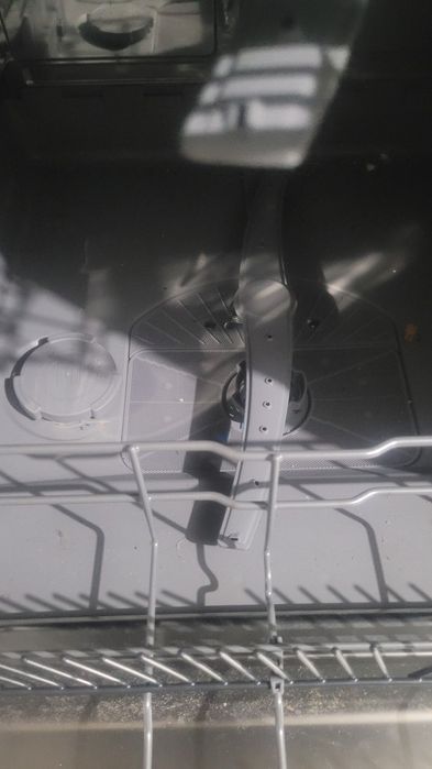 Idish yuvadigan mashina