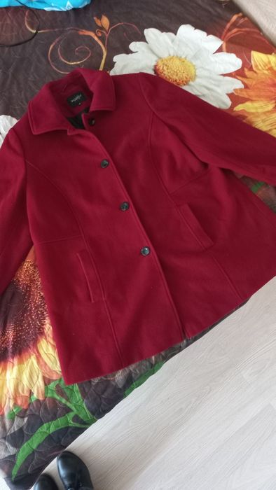 Ново дамско палто