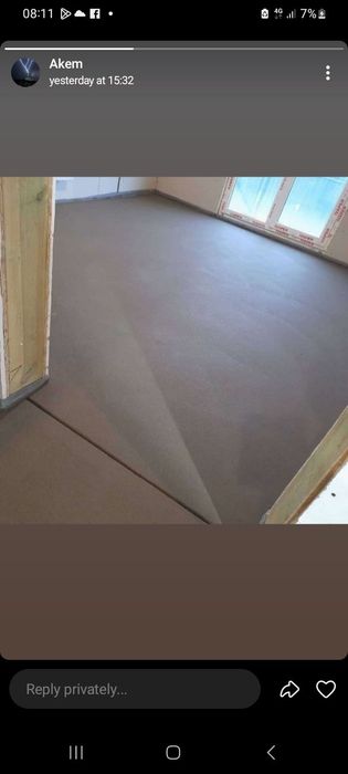 Стяжка пола     .