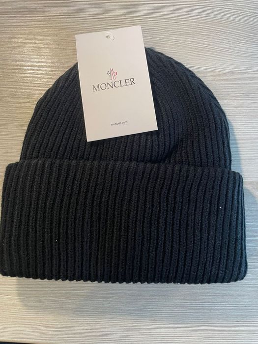 Caciula Moncler Neagra