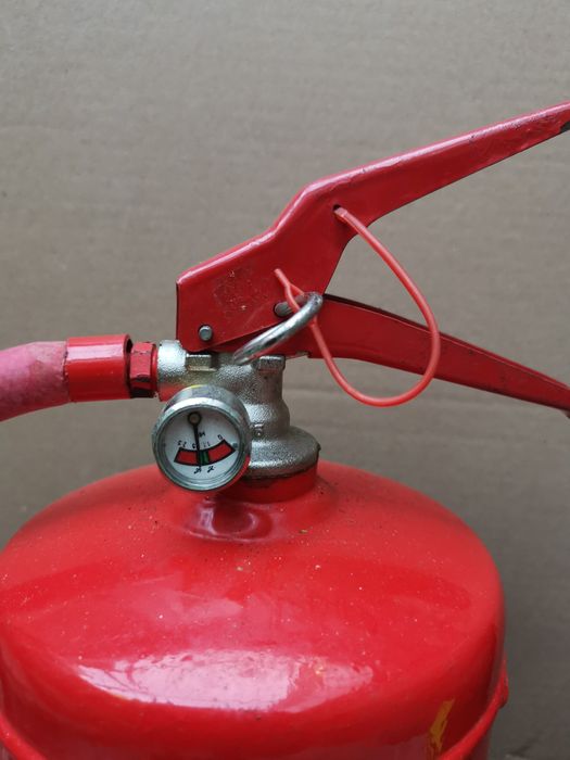 Пожарогасител 6 кг,