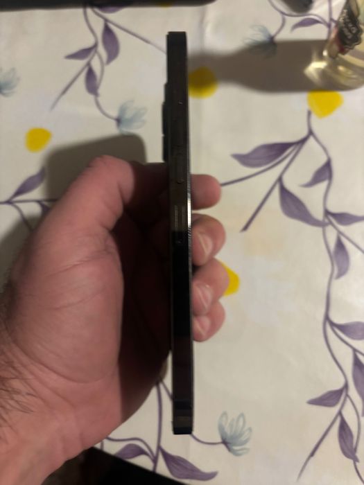 Айфон 13 pro max -256 гб за части заключен за части чудесен корпус