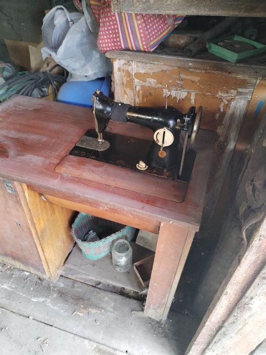 Продам швейные машинки