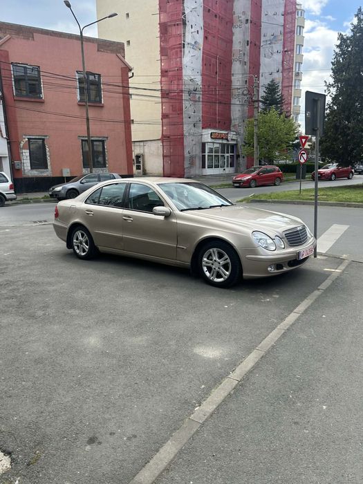 Mercedez benz Eclase model 200