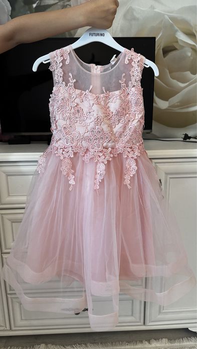 Детское платье нарядное