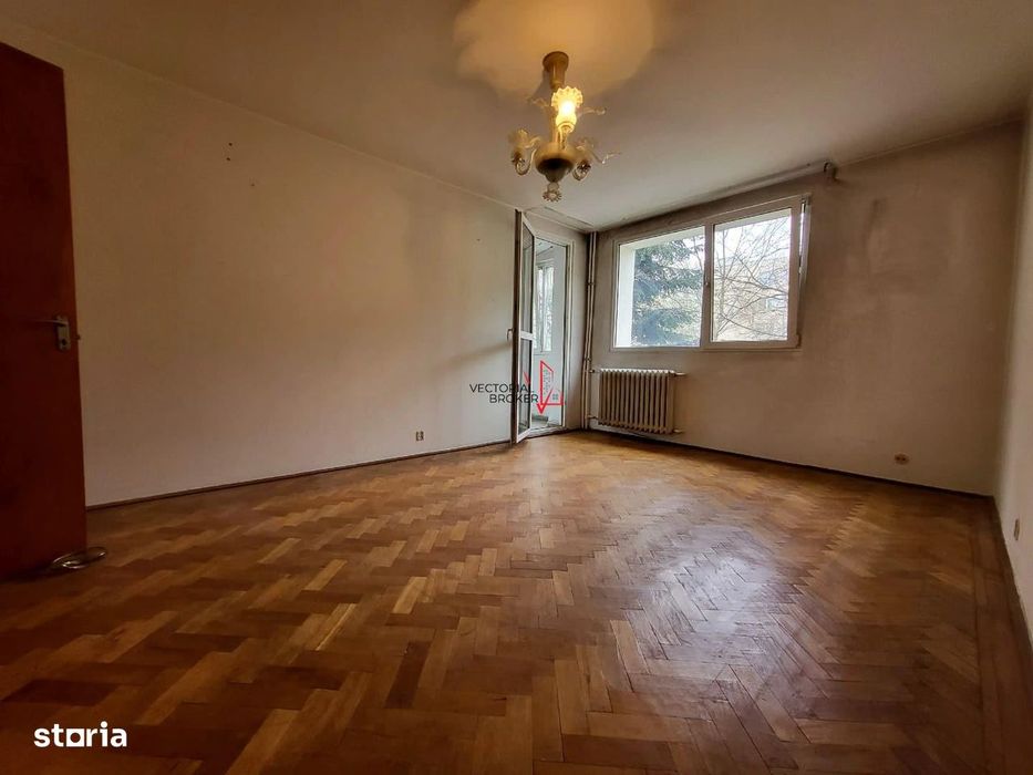 H-4 Camere  Fix Langa Metrou, Scoala Si Parc