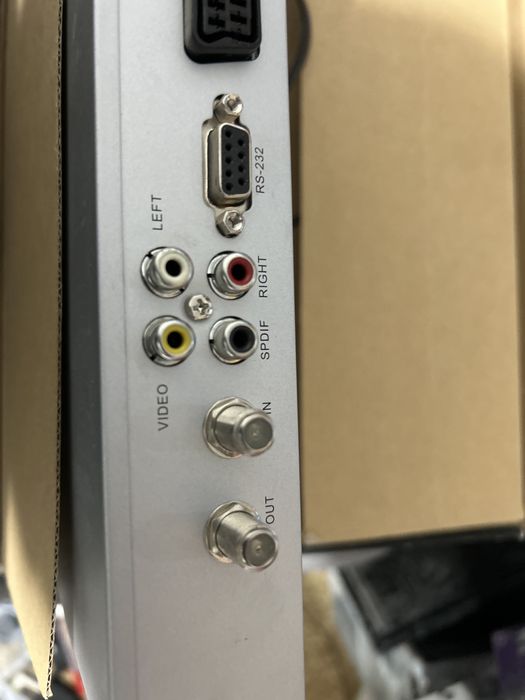 Продам цифровой спутниковый ресивер SVEC A8