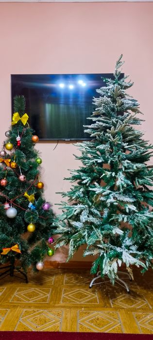 Елка заснеженная