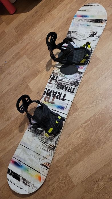 Placa snowboard TRANS 159 cu legături HEAD