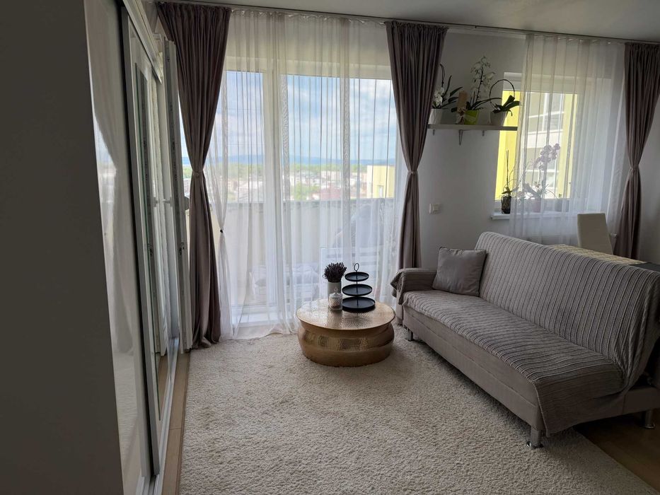 Studio de închiriat in Top City, Brașov – 2000 lei/lună, parcare inclusă
