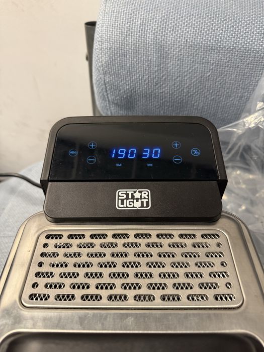 Friteuză Star-Light Pro 4L, 2000W, Touch LED – Nouă / Neutilizată