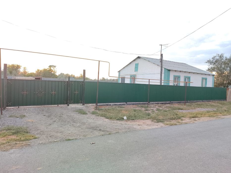 Продается 3 - комнатный дом