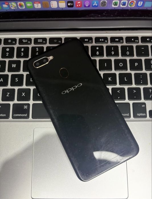 Телефон Oppo A5s