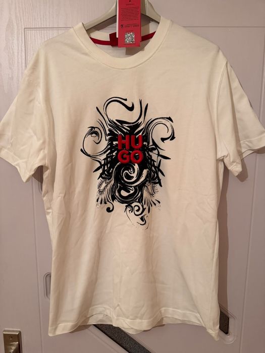 Tricou Hugo marimea M