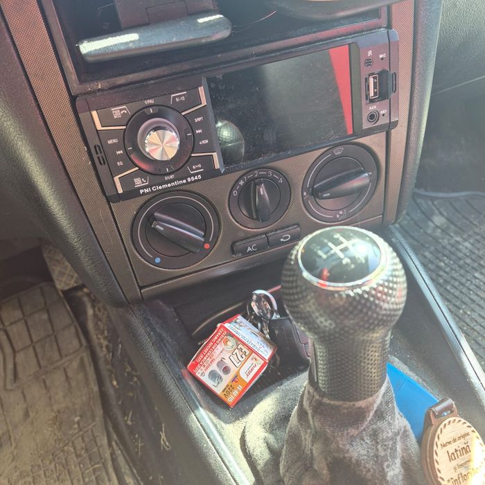 Vând VolKswagen bora!