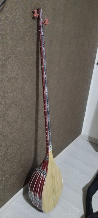 Продаю дутар новый с Урумчи