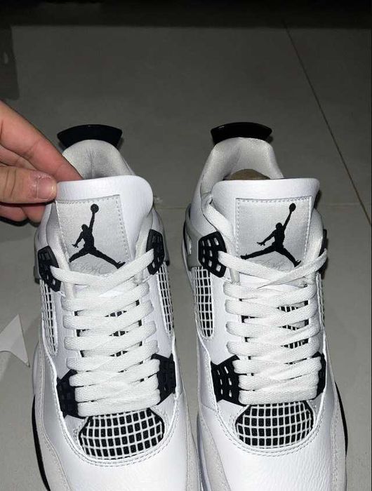 Air Jordan 4 Military Black[Momentan doar la comanda]