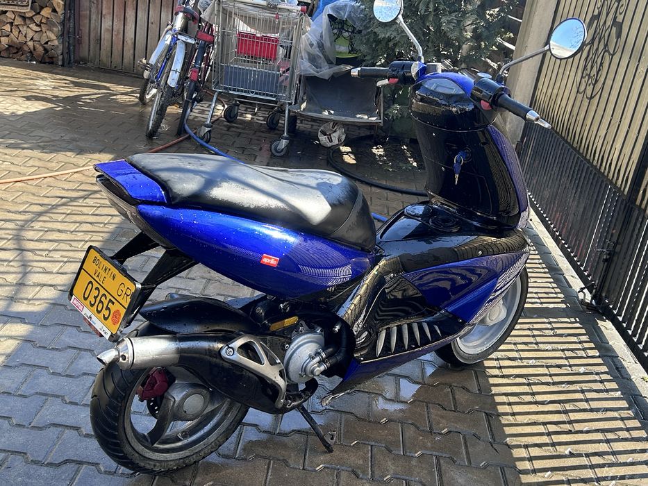 Se vinde scuter 49 cc