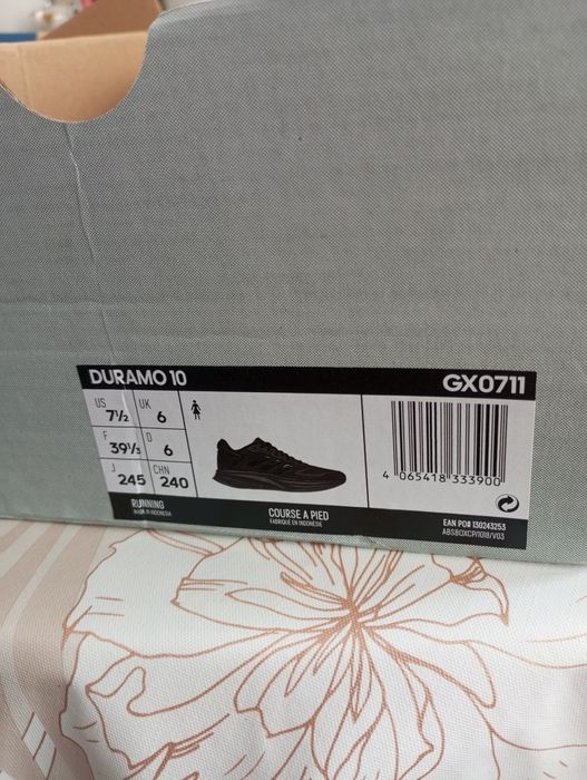 Дамски маратонки за бягане  adidas