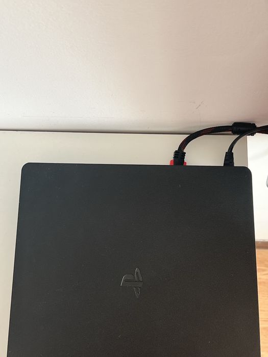 PS   PlayStation 4