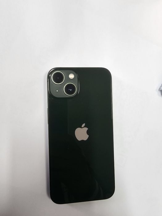 IPhone 13 . IPhone