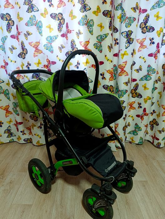 Продам детскую коляску 3 в 1 Camarelo