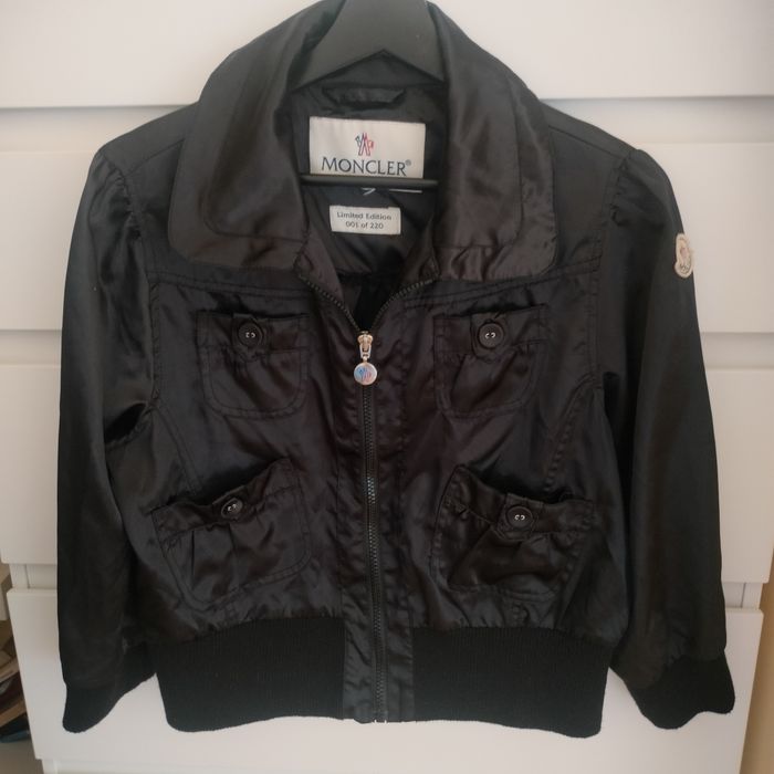 Сет дрехи всичко по 5 лв, размер М