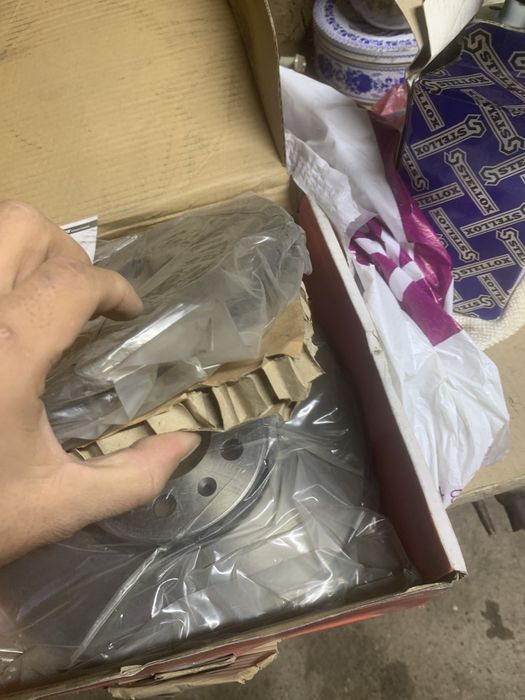 Продам запчасти для Фольксваген поло