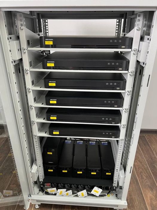 Установка камеры и ремонт 100.000